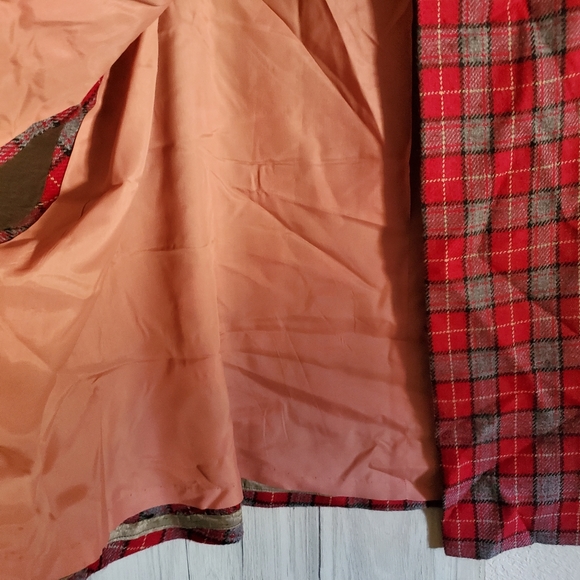 Vintage S. Eisenberg Red Plaid Lined Cape Arm Slits Wrap Poncho Open Front - Picture 7 of 10